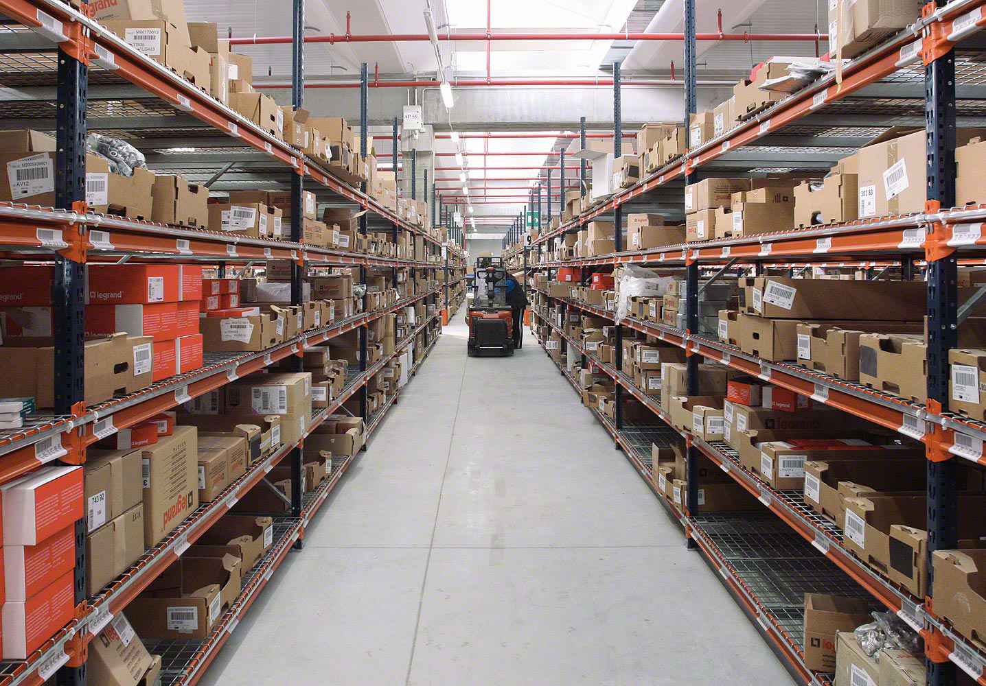 成都远航信息咨询管理有限公司智慧安全用电-仓库库房方案